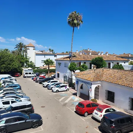 Apartment Sunflower House Estepona